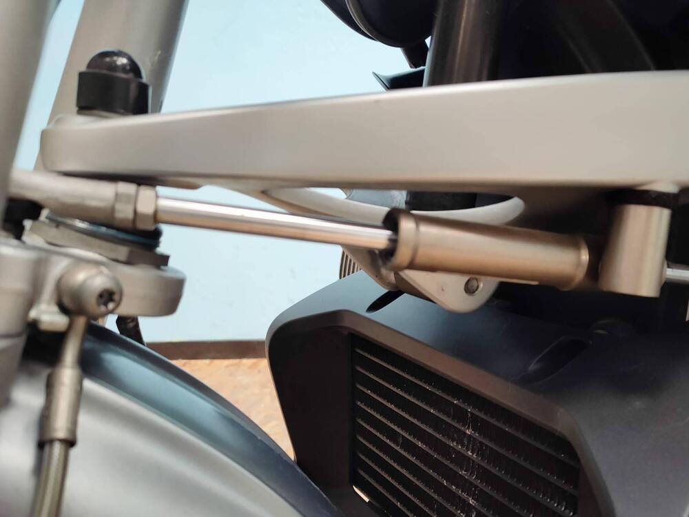 Bmw R 1200 R (2006 - 11) (14)