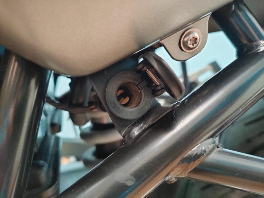 Bmw R 1200 R (2006 - 11) (16)