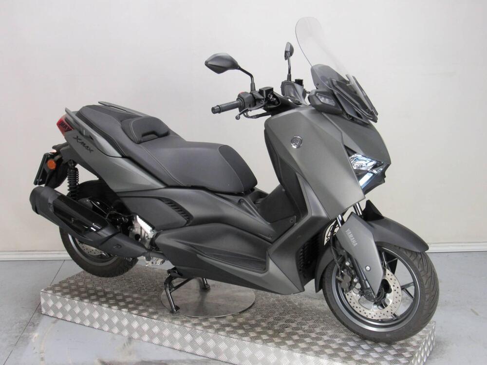 Yamaha X-Max 300 (2025) (2)