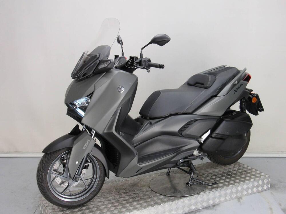 Yamaha X-Max 300 (2025) (3)