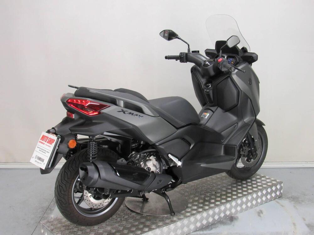 Yamaha X-Max 300 (2025) (6)