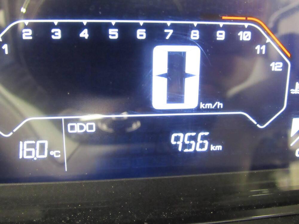 Yamaha X-Max 300 (2025) (7)