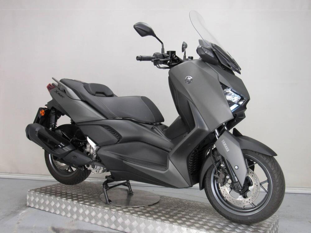 Yamaha X-Max 300 (2025) (8)