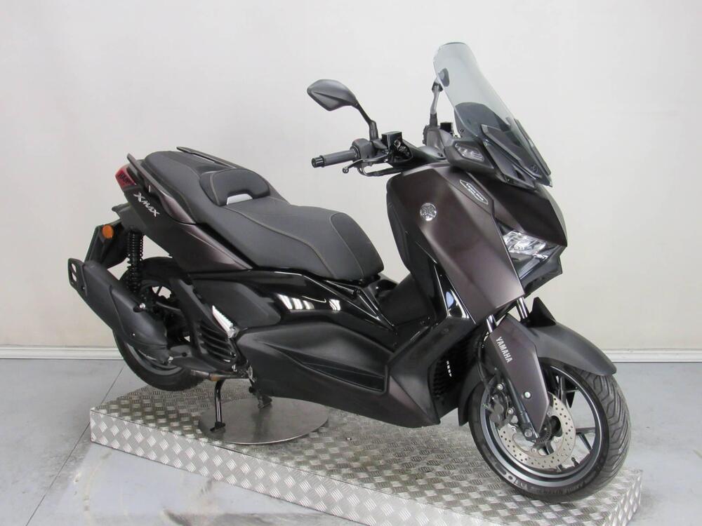 Yamaha X-Max 125 Tech Max (2021 - 24) (9)