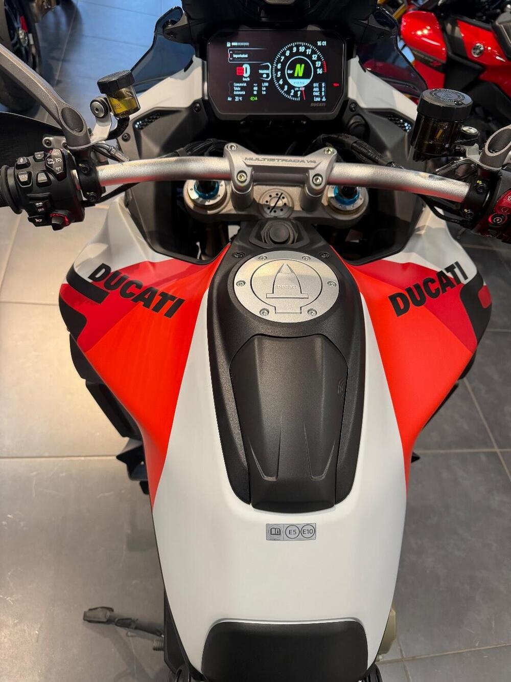 Ducati Multistrada V4 RS (2024 - 25) (18)