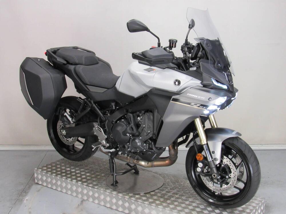 Yamaha Tracer 9 GT Y-AMT (2025) (2)