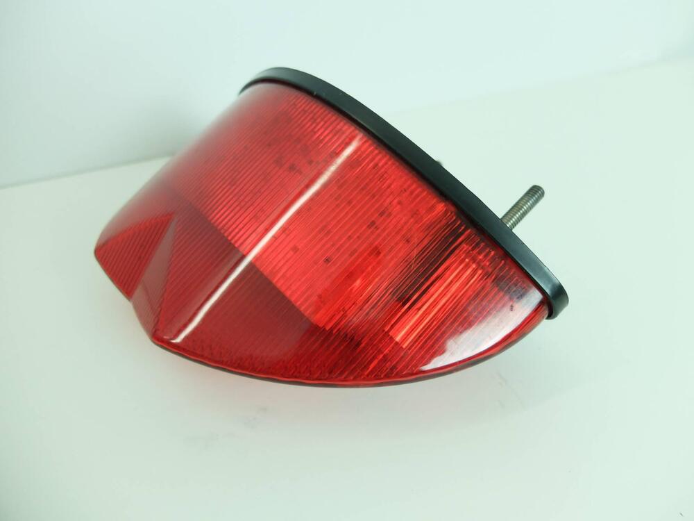 Faro posteriore BMW F 800 R 2009/12 (4)