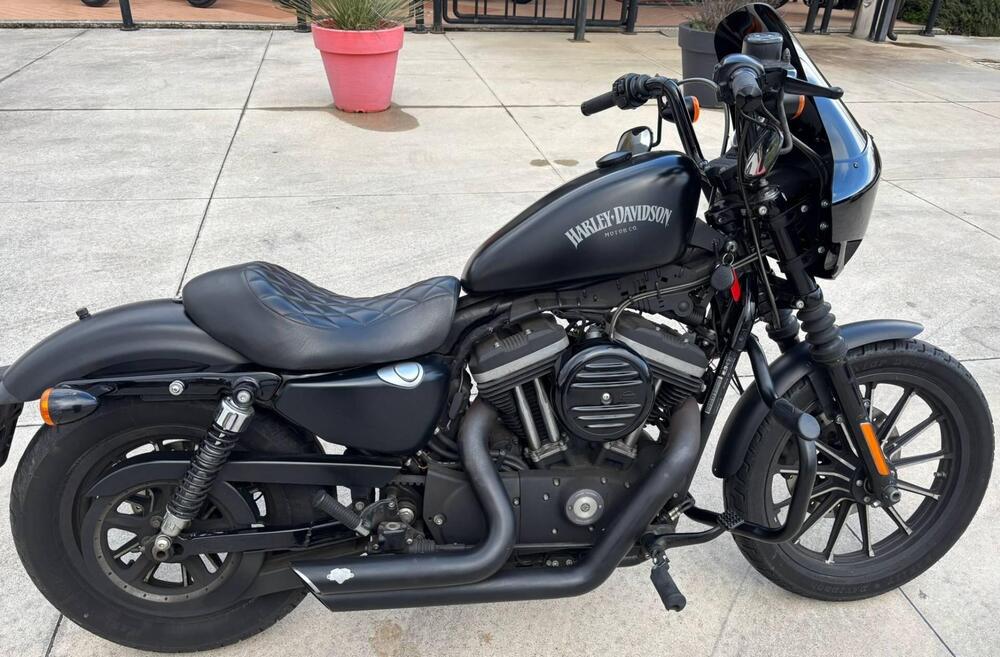 Harley-Davidson 883 Iron (2014 - 16) - XL 883N