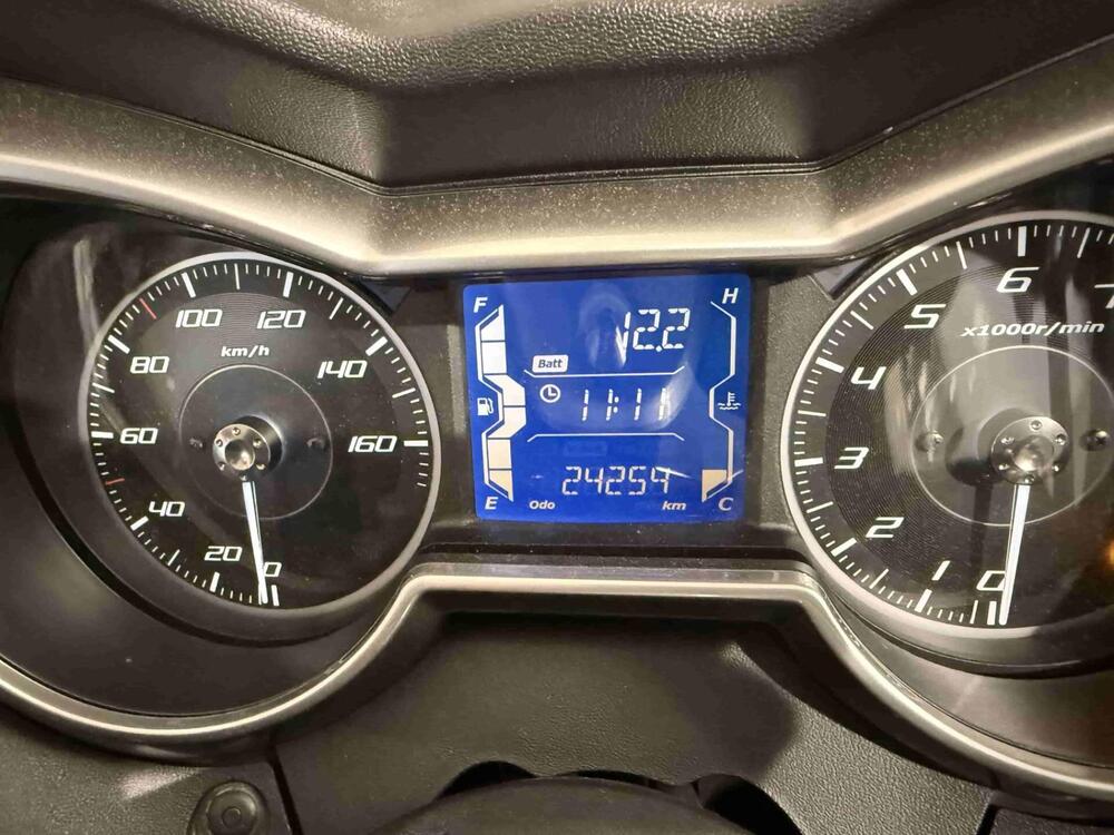 Yamaha X-Max 300 (2021 - 24) (7)