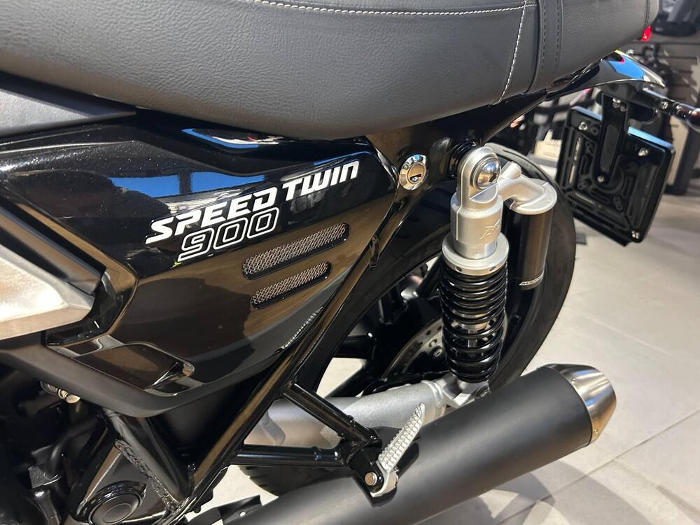 Triumph Speed Twin 900 (2025) (7)