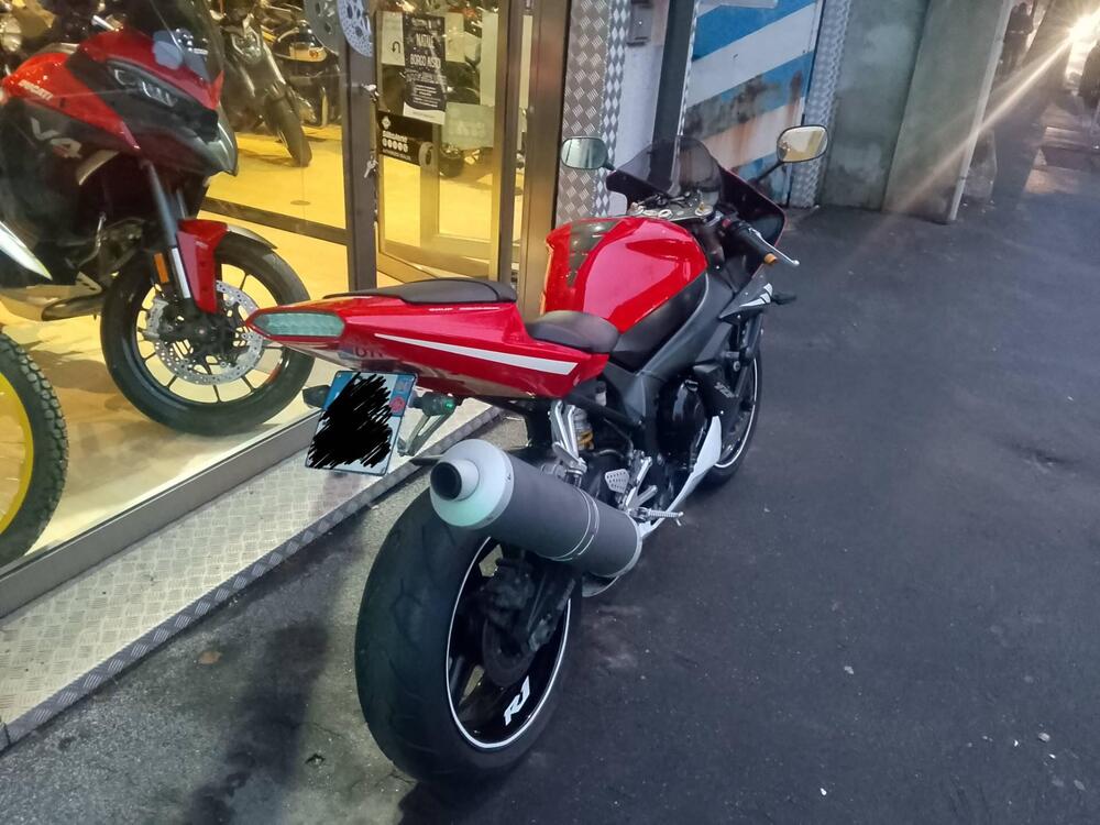 Yamaha YZF R1 (2002 - 03) (4)