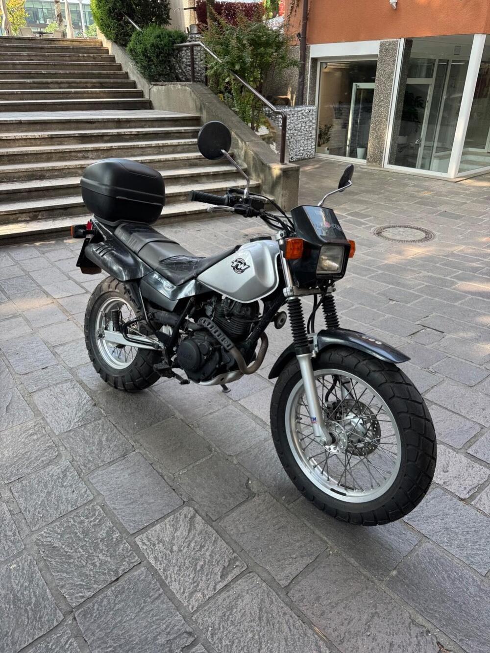 Yamaha TW 125 (4)