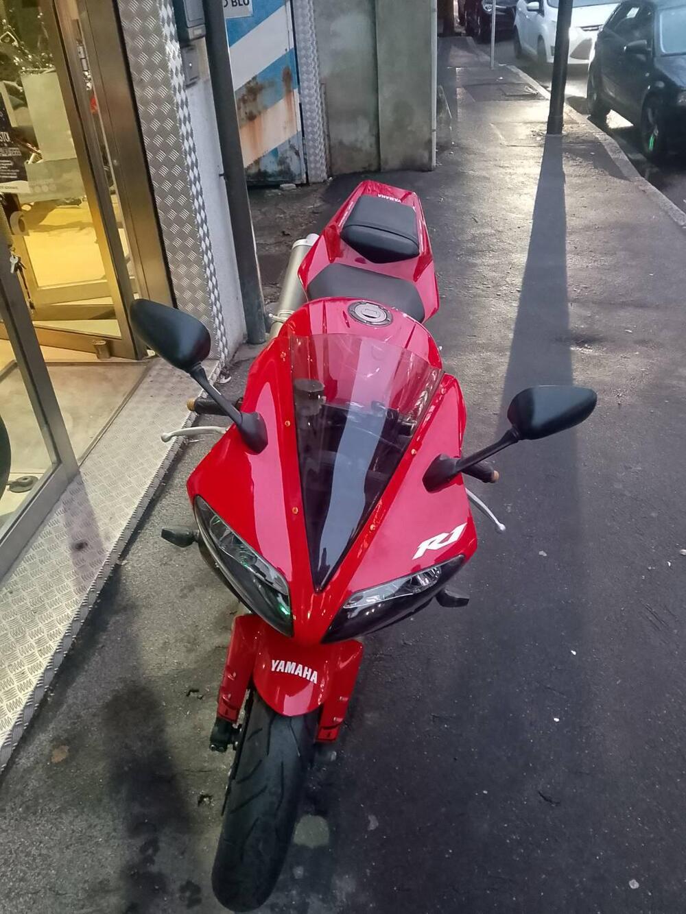 Yamaha YZF R1 (2002 - 03) (5)