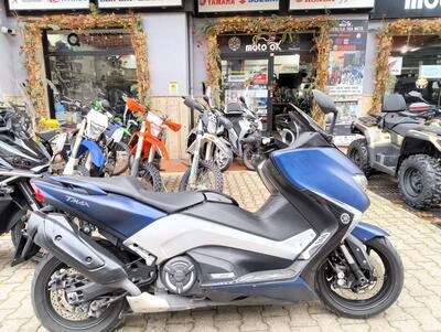 Yamaha T-Max 530 DX (2017 - 19) usata
