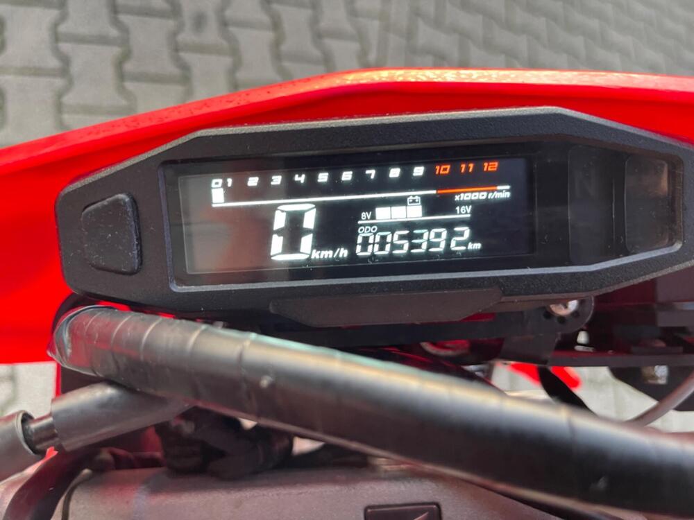 Honda CRF 300 RX Enduro (2022) (13)