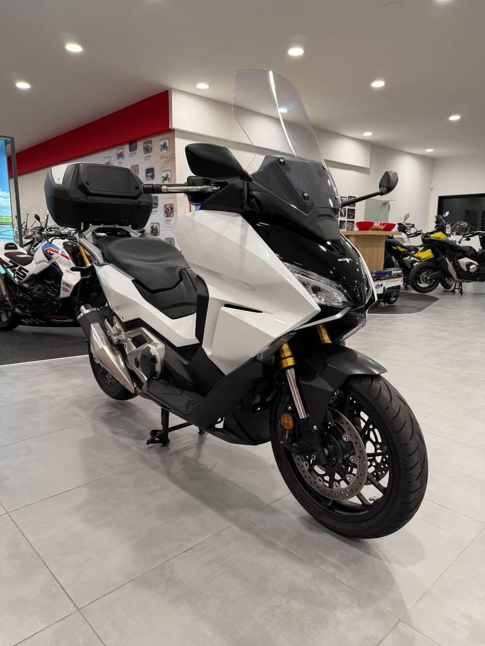 Honda Forza 750 DCT Urban (2021 - 24) (6)