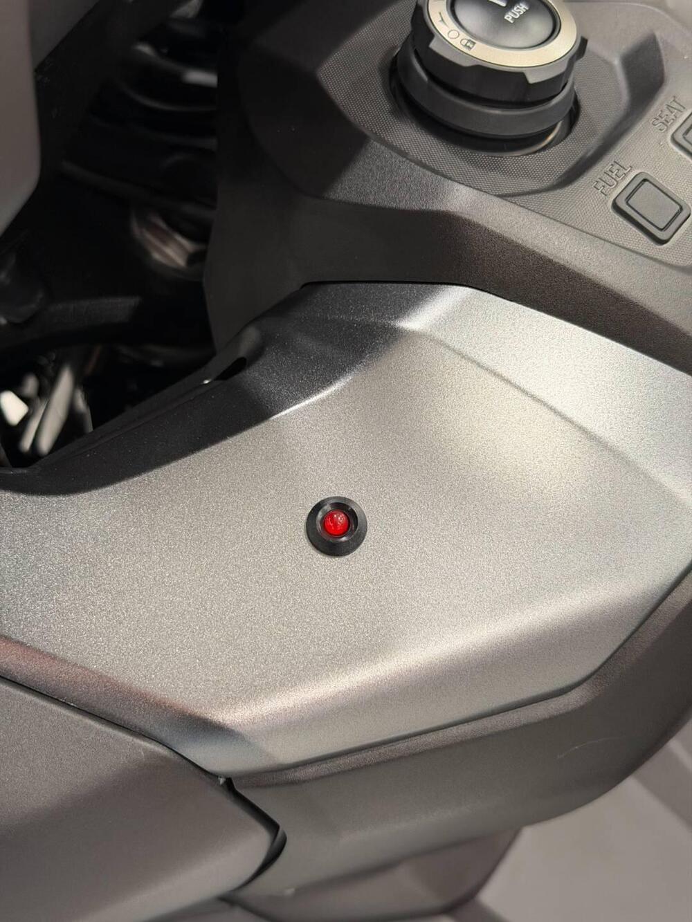 Honda Forza 750 DCT Urban (2021 - 24) (10)