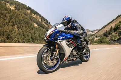 Suzuki GSX-R1000R 2026: ecco svelato il prezzo. Superbike economica? 