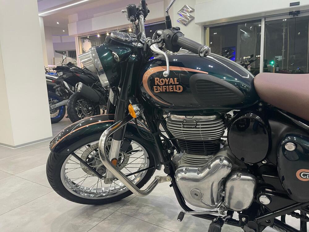 Royal Enfield Classic 350 (2021 - 25) (5)