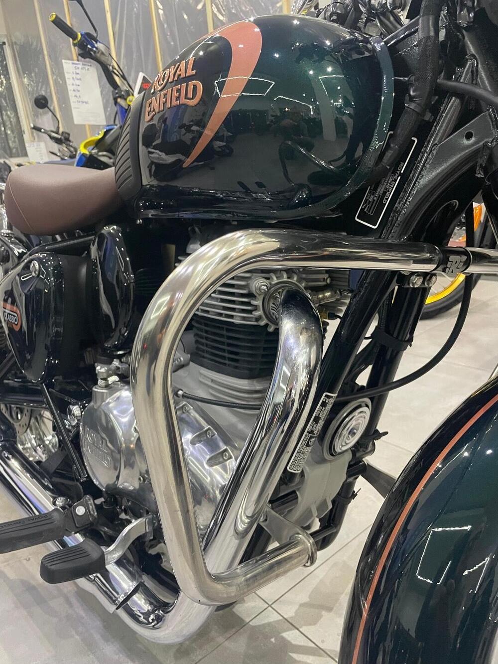 Royal Enfield Classic 350 (2021 - 25) (7)