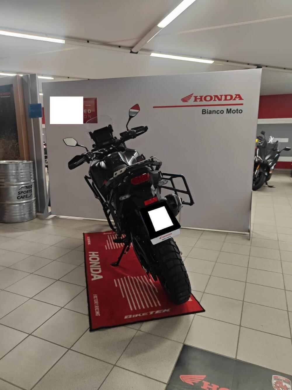 Honda Africa Twin CRF 1100L ES DCT (2024 - 25) (6)