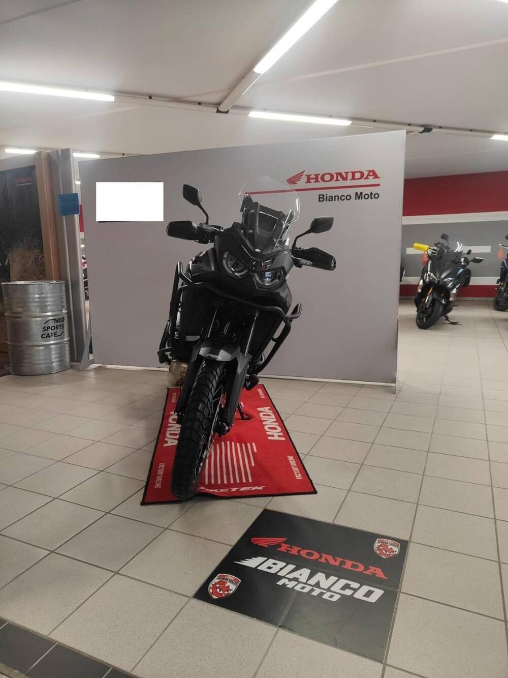 Honda Africa Twin CRF 1100L ES DCT (2024 - 25) (5)