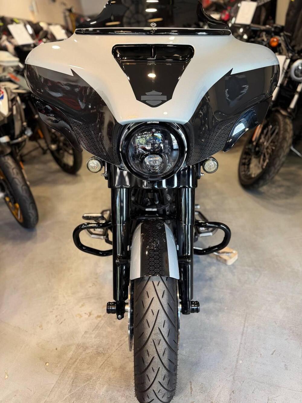 Harley-Davidson Street Glide Special (2021 - 23) (2)