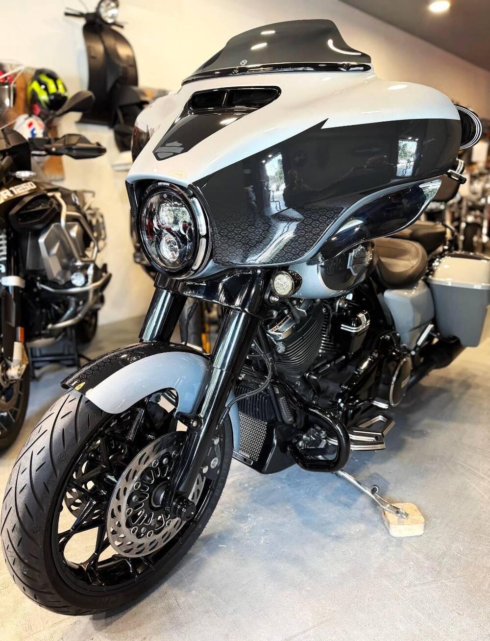 Harley-Davidson Street Glide Special (2021 - 23) (3)