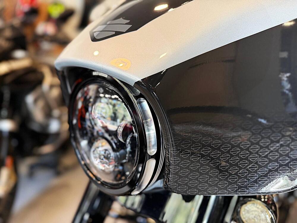 Harley-Davidson Street Glide Special (2021 - 23) (8)