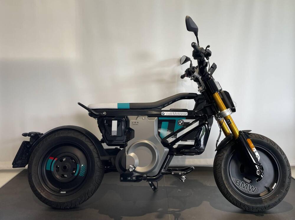 Bmw CE 02 AM (2024 - 25)