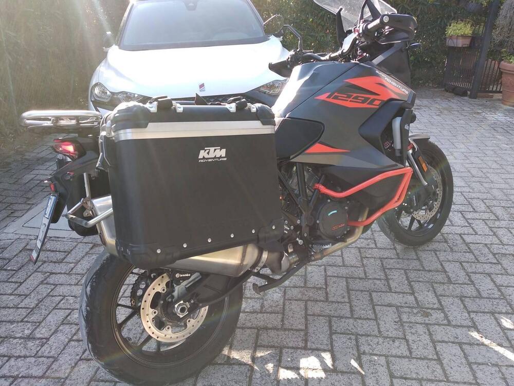 KTM 1290 Super Adventure S (2021) (4)