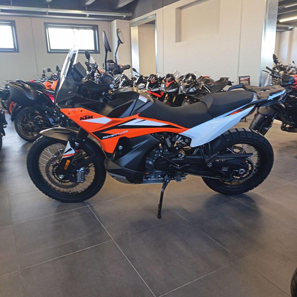 KTM 890 Adventure (2023 - 26) (4)