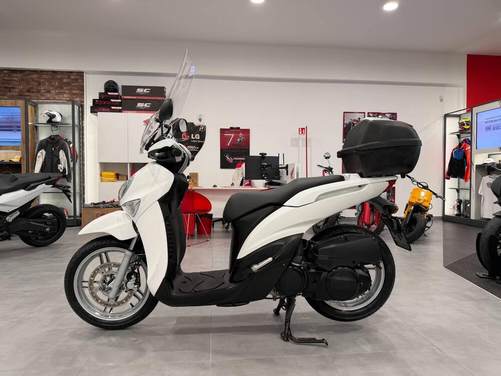 Yamaha Xenter 125 (2011 - 14) (3)