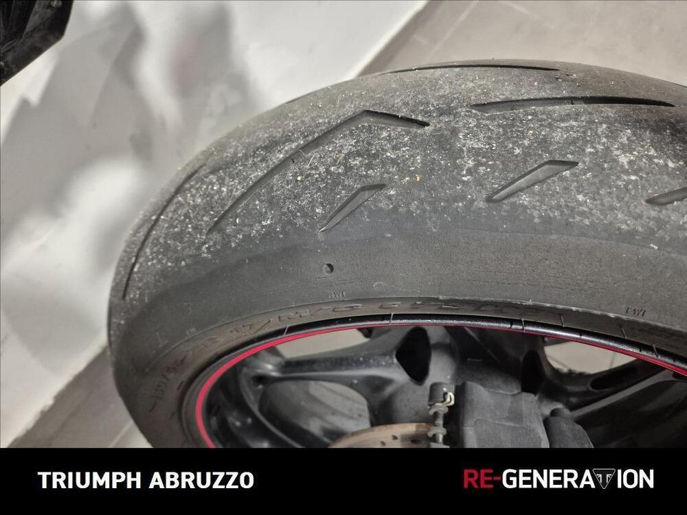 Triumph Street Triple RS (2017 - 19) (8)