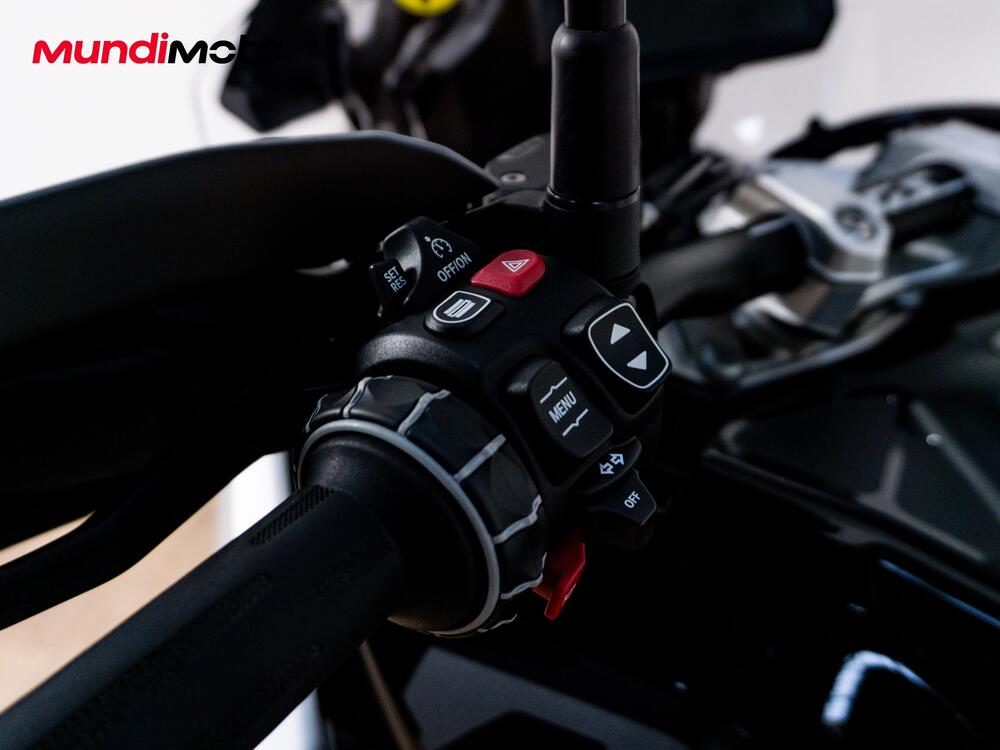 Bmw R 1300 GS Triple Black (2023 - 25) (13)