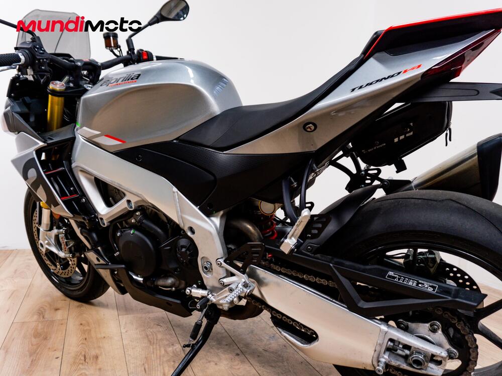 Aprilia Tuono V4 (2021 - 24) (10)