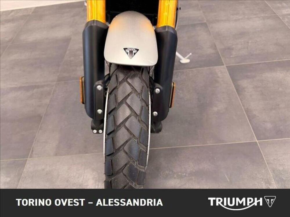 Triumph Scrambler 1200 XE (2021 - 23) (11)