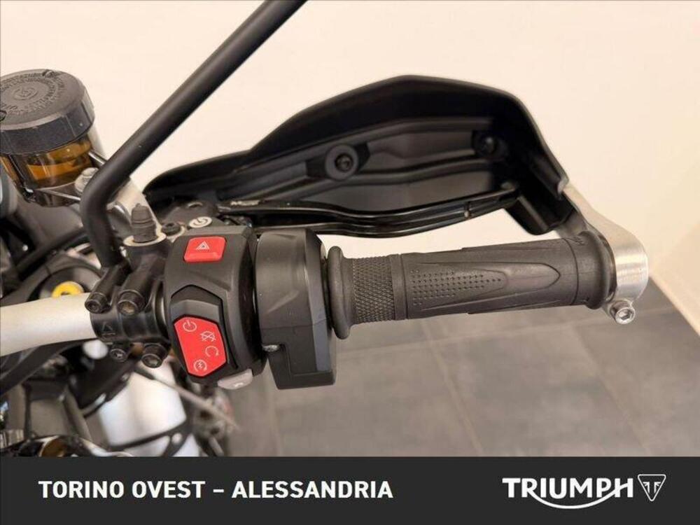 Triumph Scrambler 1200 XE (2021 - 23) (16)