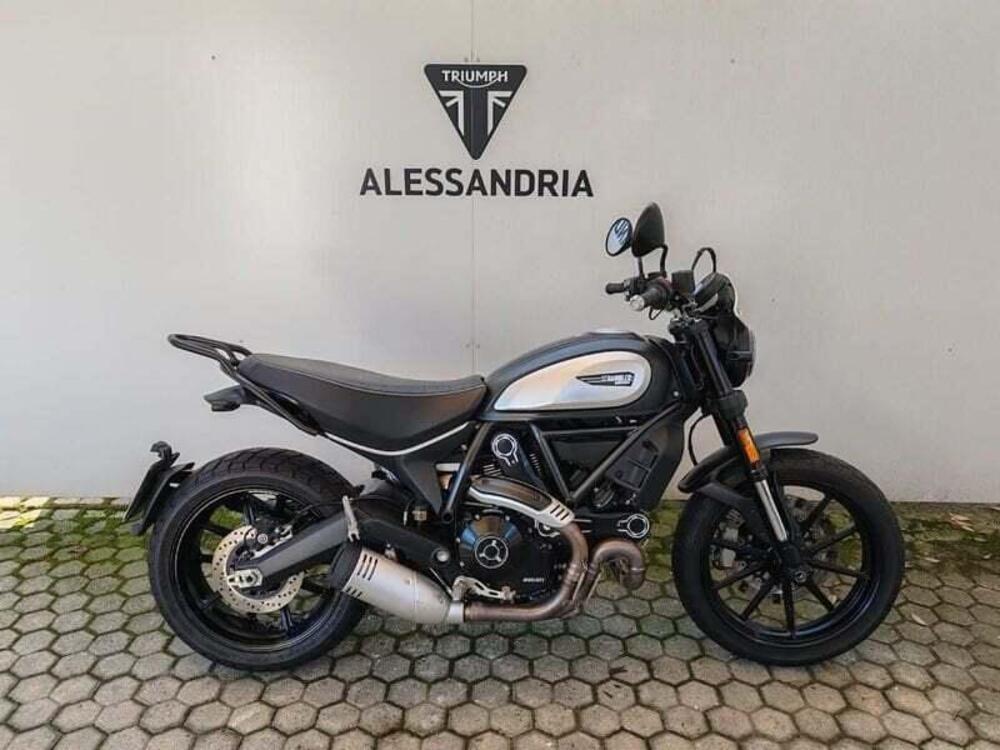 Ducati Scrambler 800 Icon Dark (2020)