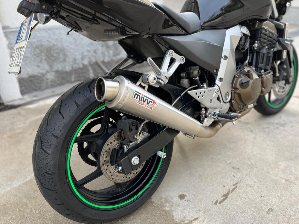 Kawasaki Z 750 (2003 - 06) (2)