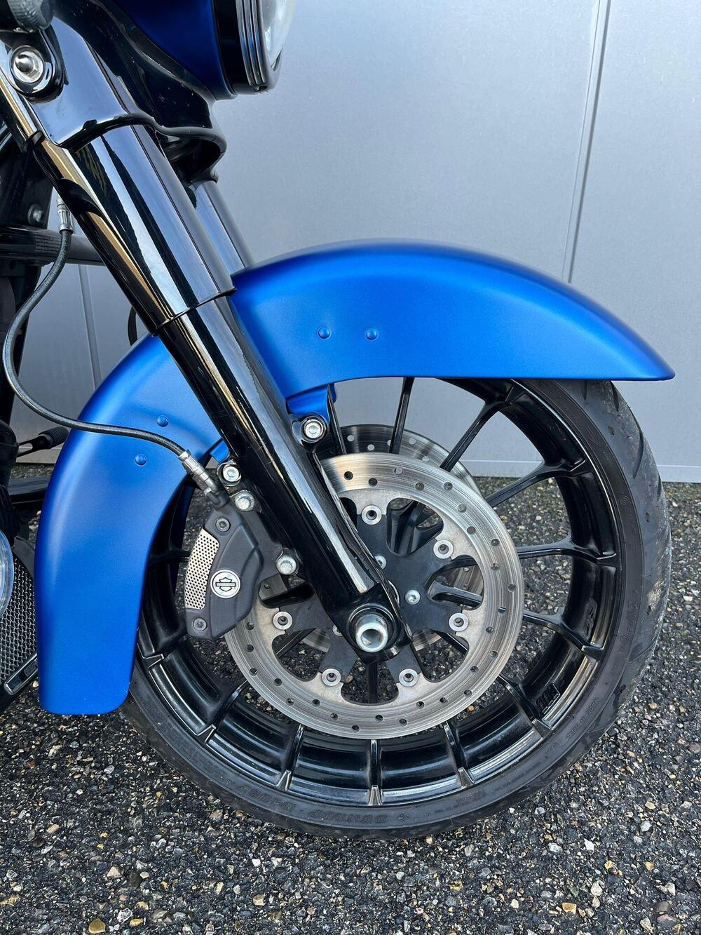 Harley-Davidson 107 Street Glide Special (2017 - 19) - FLHXS (2)