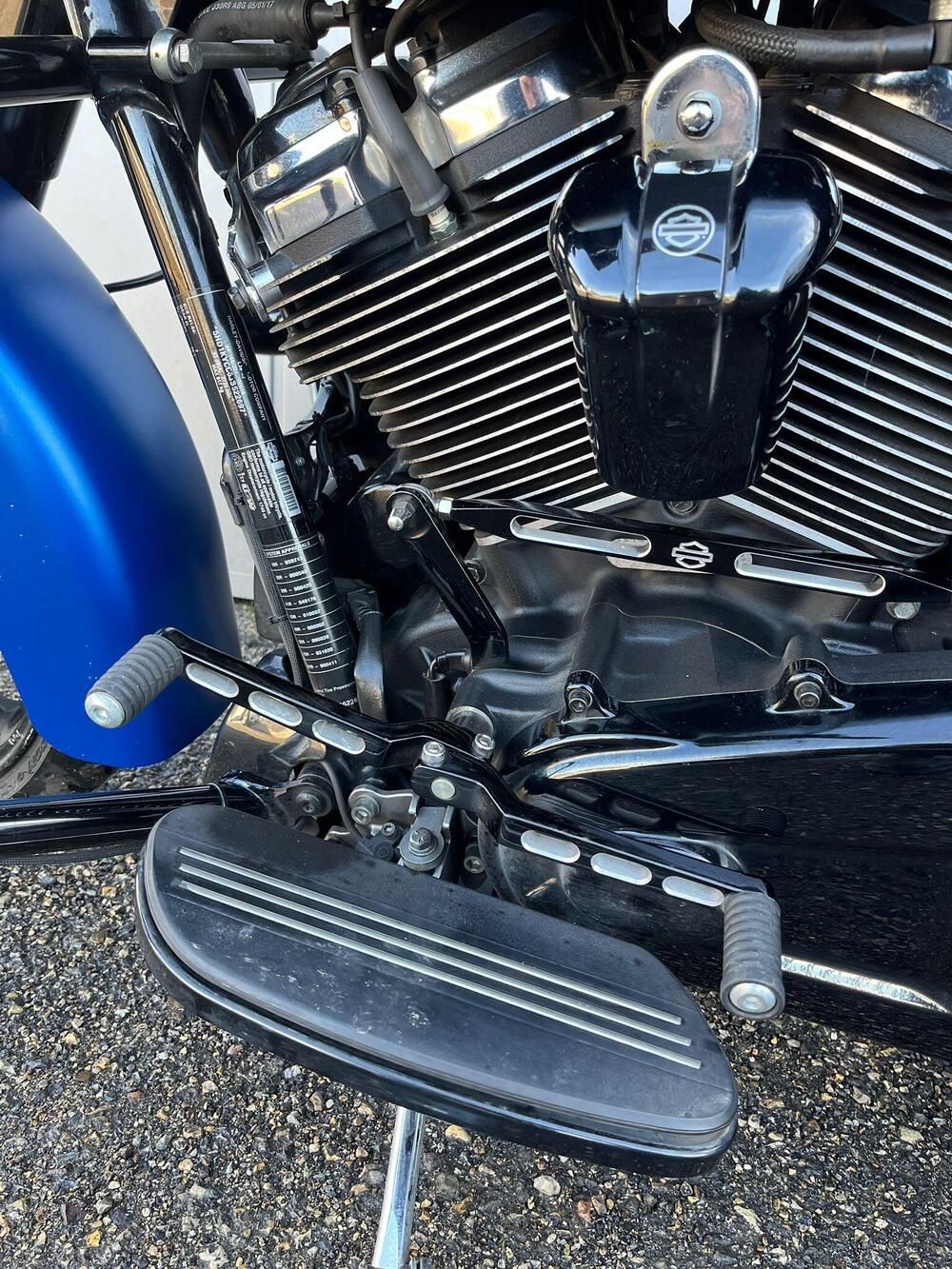 Harley-Davidson 107 Street Glide Special (2017 - 19) - FLHXS (23)