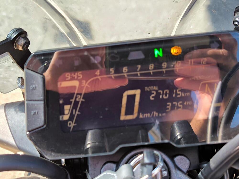 Honda CB 300 R (2022 - 25) (5)