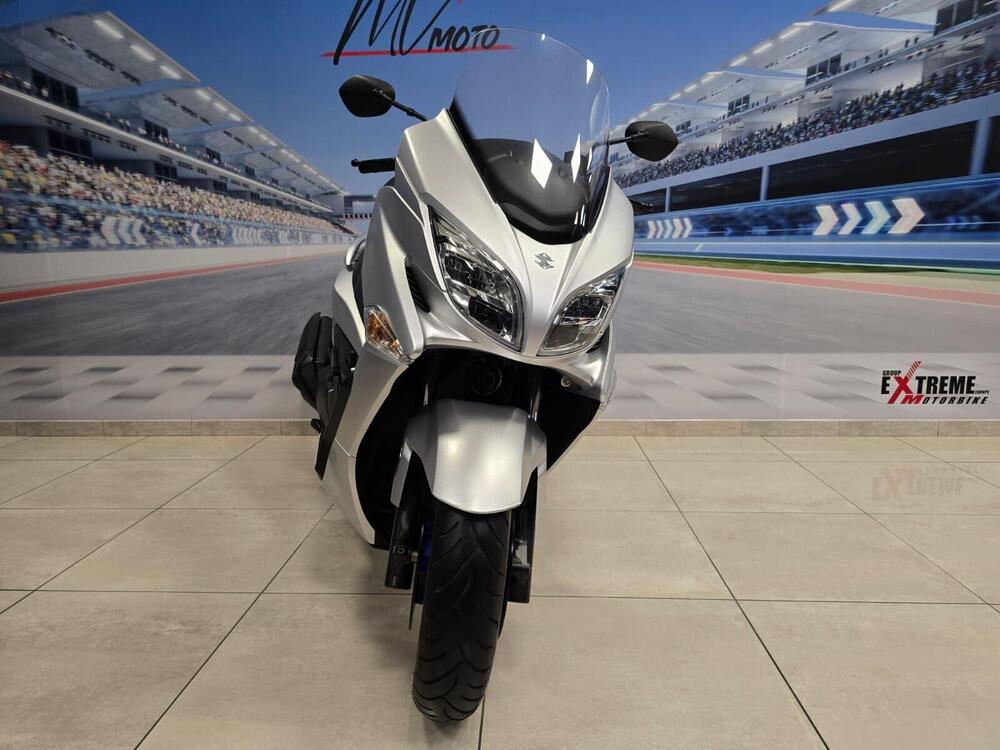 Suzuki Burgman 400 (2022 - 24) (4)