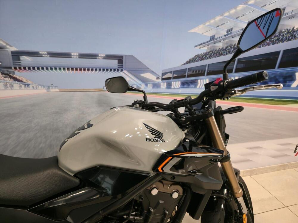 Honda CB 500 F (2022 - 23) (17)