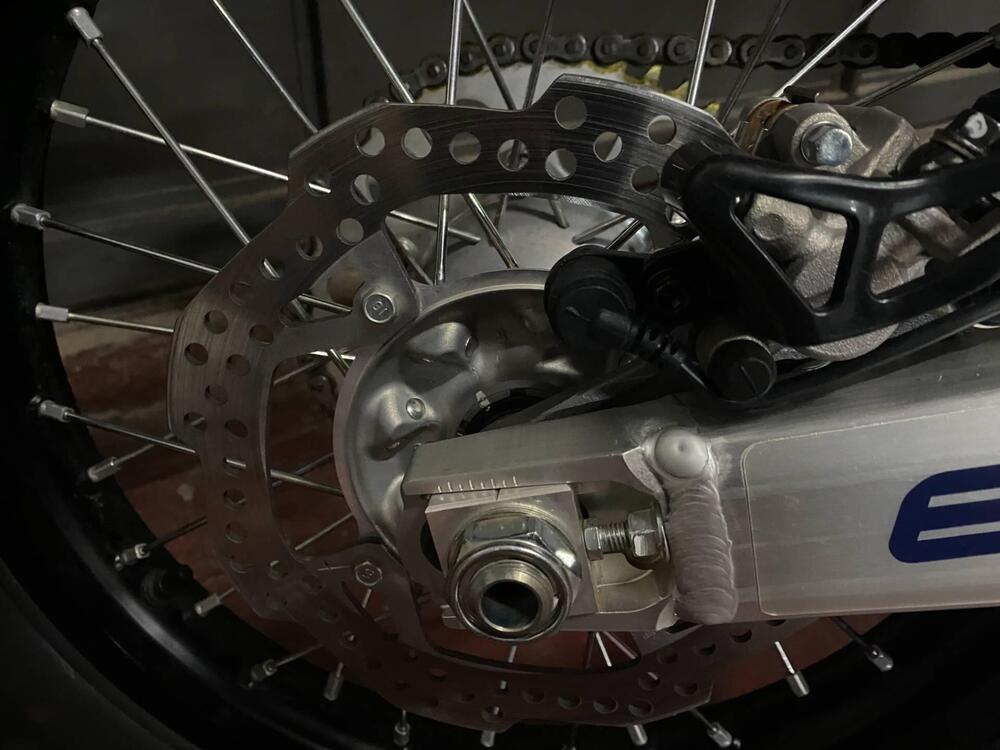 Honda CRF 450 RX Enduro (2024) (4)