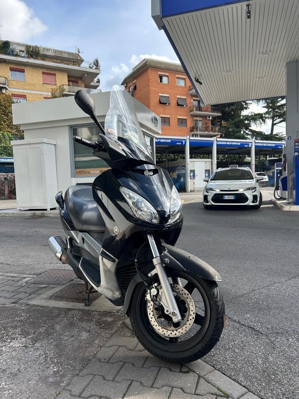 Yamaha X-Max 250 (2007 - 09) (2)