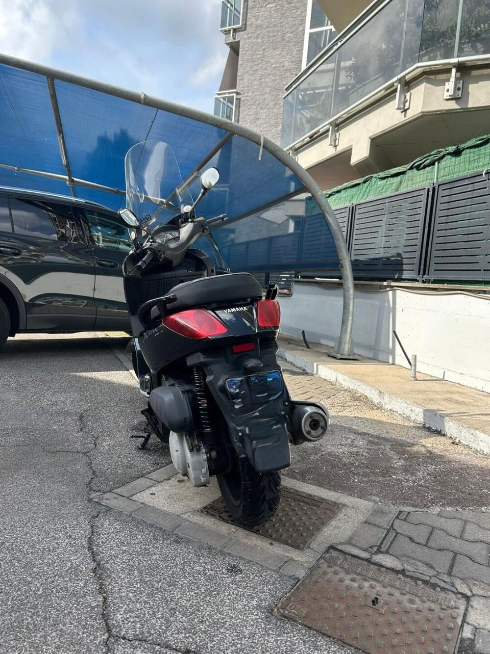 Yamaha X-Max 250 (2007 - 09) (12)