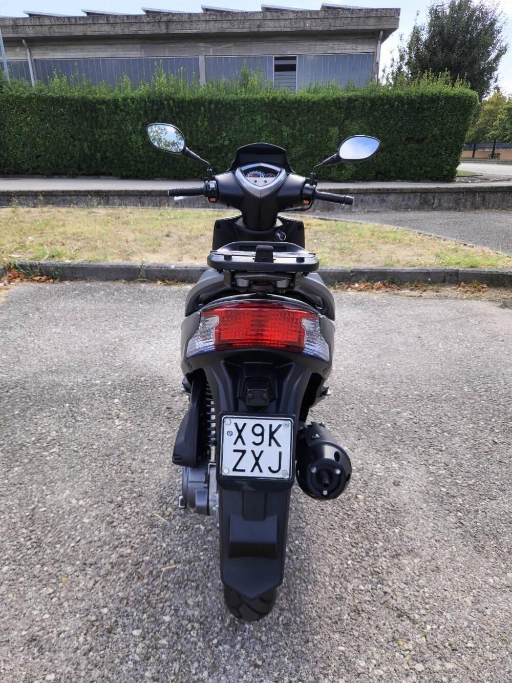 Kymco Agility 50 R16 + (2021 - 25) (10)