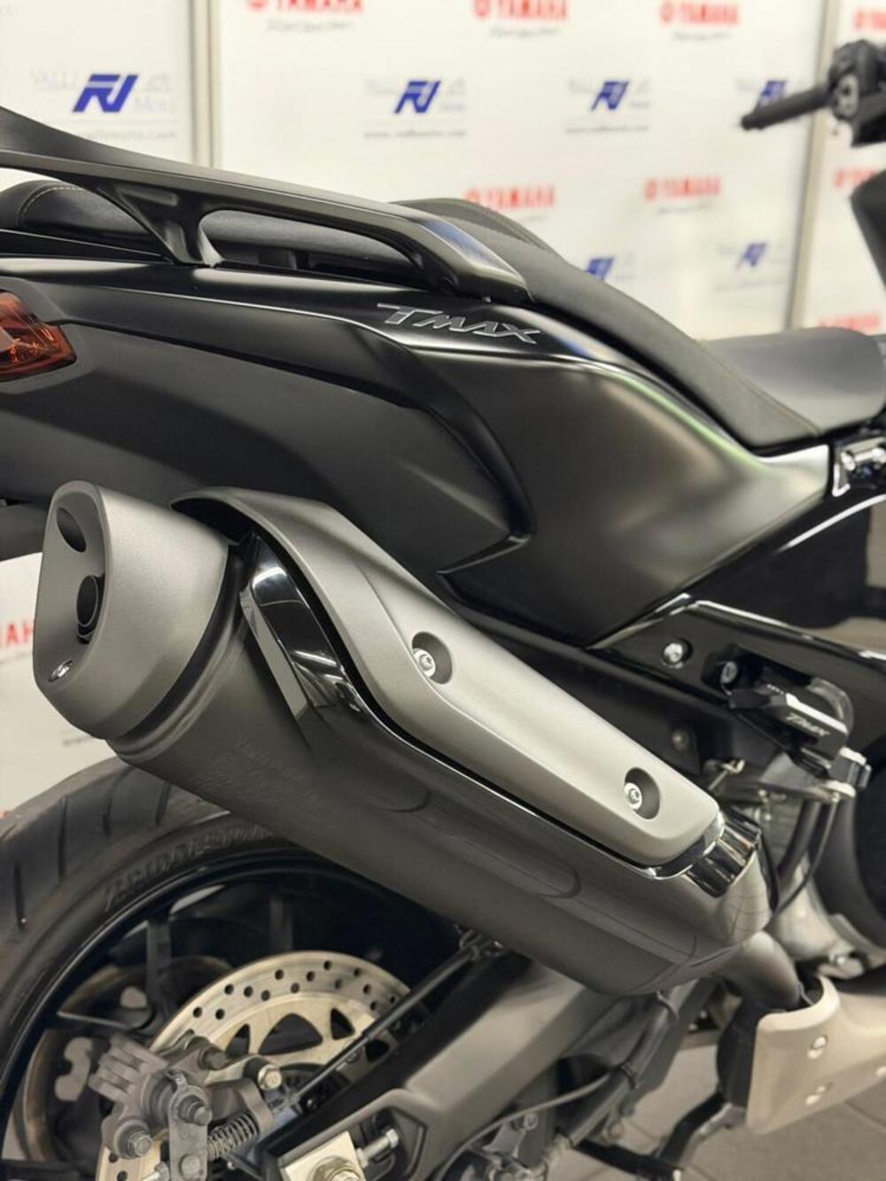 Yamaha T-Max 560 (2022 - 24) (5)